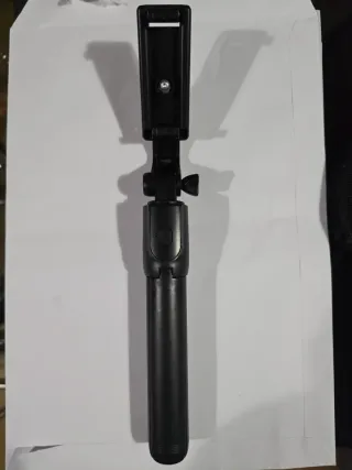 Trípode selfie con mando Bluetooth