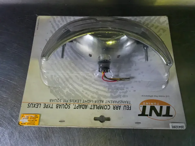 Piloto trasero Lexus Peugeot Trekker