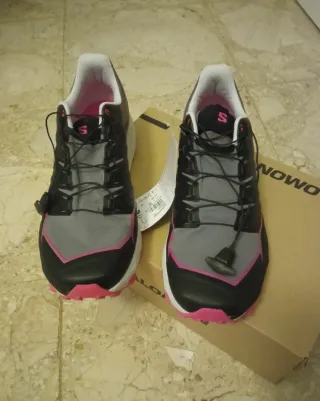 Scarpe Salomon Thundercross nere e rosa