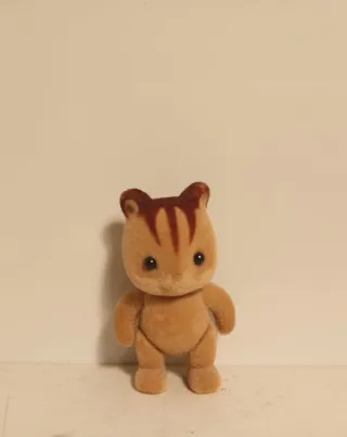 Sylvanian Families Erizo, Conejo y ardillita