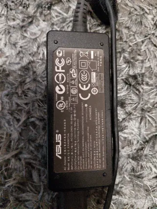 Cargador ASUS