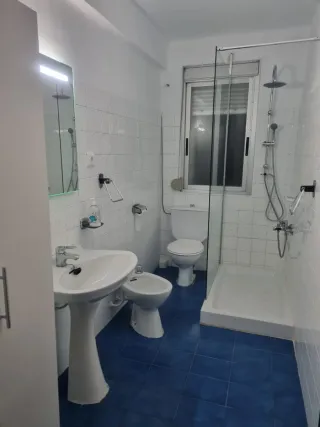 Se alquila habitación individual