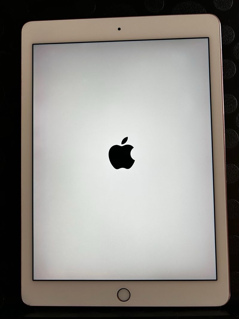 Apple iPad Pro 1 gen. 9.7" 32GB Wi-Fi - Tablet afbeelding 2