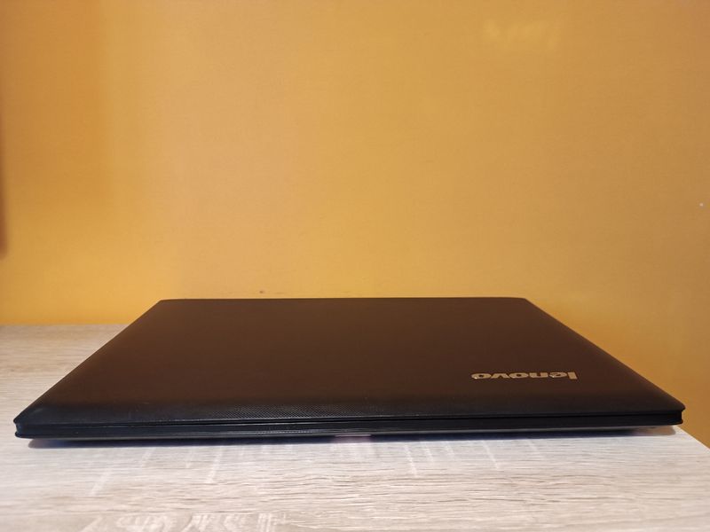 Portátil Lenovo Negro/Gris afbeelding 3