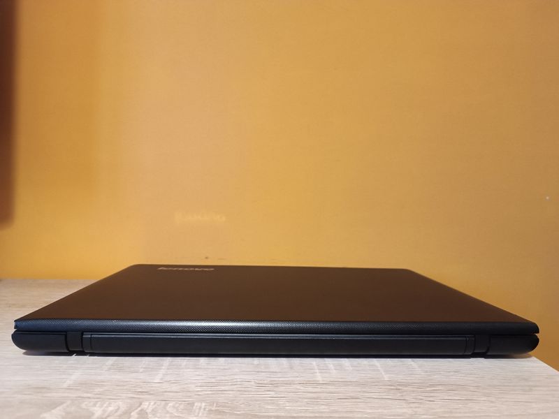 Portátil Lenovo Negro/Gris afbeelding 4