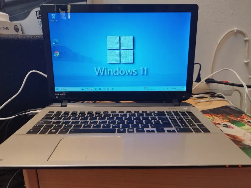 Toshiba Intel Core i7 16GB RAM