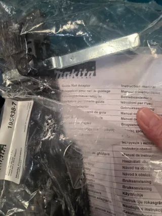 Makita HS6101J1 Sierra Circular 165mm