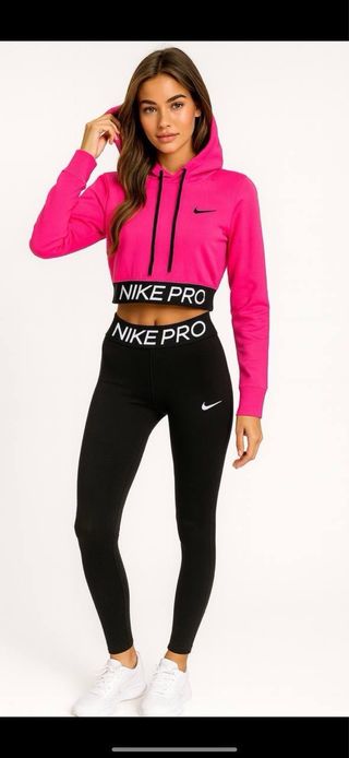 Conjunto Nike Pro Crop Top y Leggings Mujer