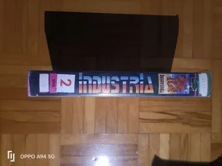 Película VHS El Extraño País de Industria