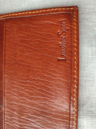 Cartera, llavero y funda pañuelos