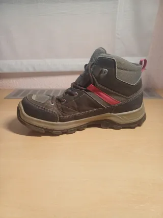 Botas de montaña talla 38