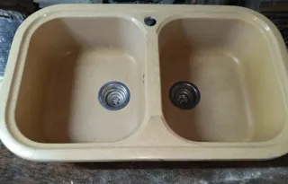 Fregadero doble color beige