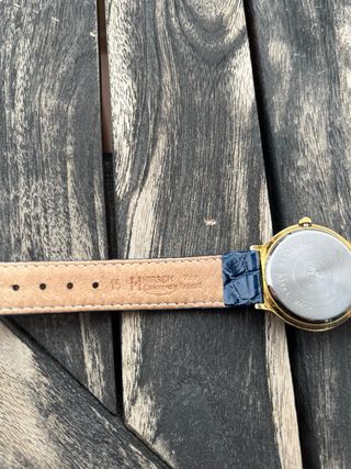 Reloj Clásico Dorado Hombre