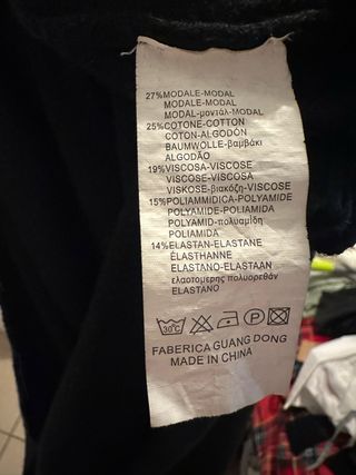 Maglione nero collo alto