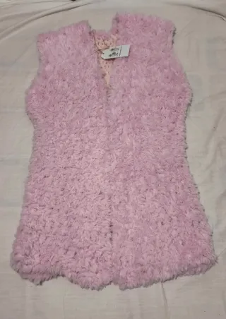 Chaleco de ganchillo rosa