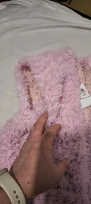 Chaleco de ganchillo rosa