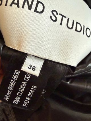 Cappotto Stand Studio Rosa