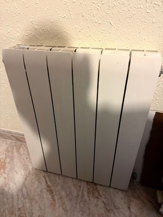 4 Radiadores Agua Calefacción