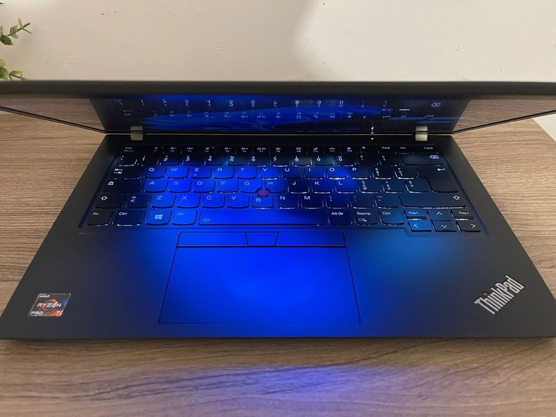 Lenovo T14s GEN 2a Ryzen 7 PRO 5850U 16/512 TOUCH afbeelding 2