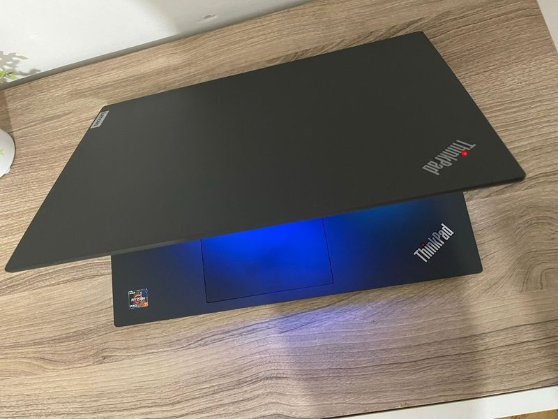 Lenovo T14s GEN 2a Ryzen 7 PRO 5850U 16/512 TOUCH afbeelding 6