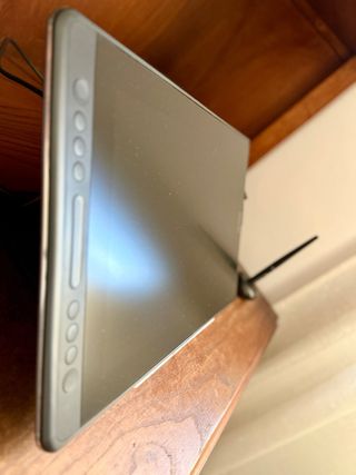 Huion Mesa Digitalizadora Kamvas Pro 16 GT156