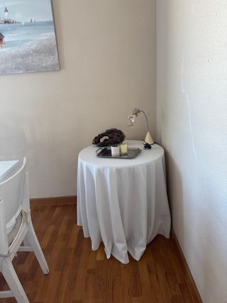 Mesa auxiliar redonda