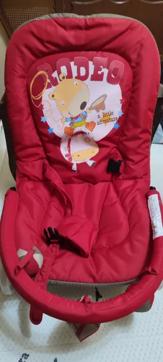 Mecedora infantil Nurse Nap Sólo RECOGER