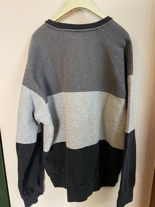 Sudadera Nike Gris y Negra