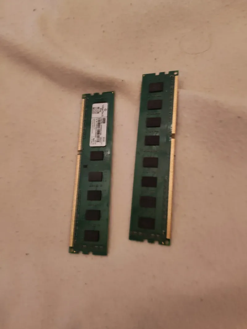 2x Módulos RAM DDR3 8GB Kingston