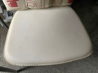 Juego de 4 Sillas de Cocina Metálicas