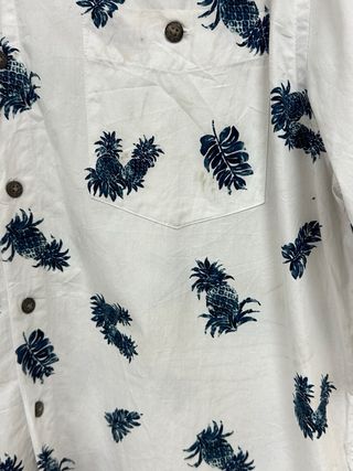 Camisa Hawaiana Piñas Manga Corta