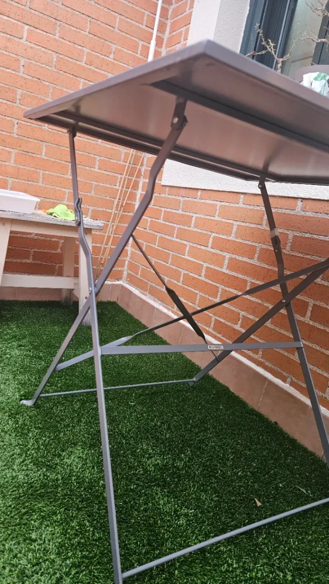 Mesa de terraza cuadrada 70x70 cm