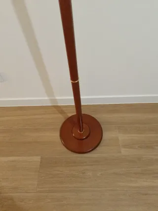 Perchero de madera cerezo