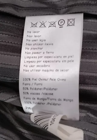 Chaqueta de piel El Corte Inglés negra