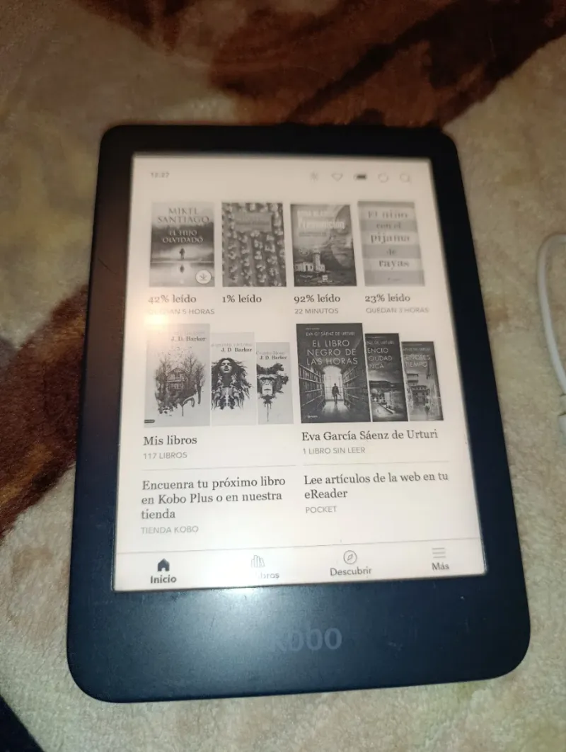 Kobo Clara 2E Lector Ebook Negro afbeelding 3