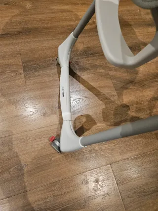 Oferta Trona Peg Perego gris