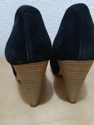 Zapatos tacón negros puntera abierta T38