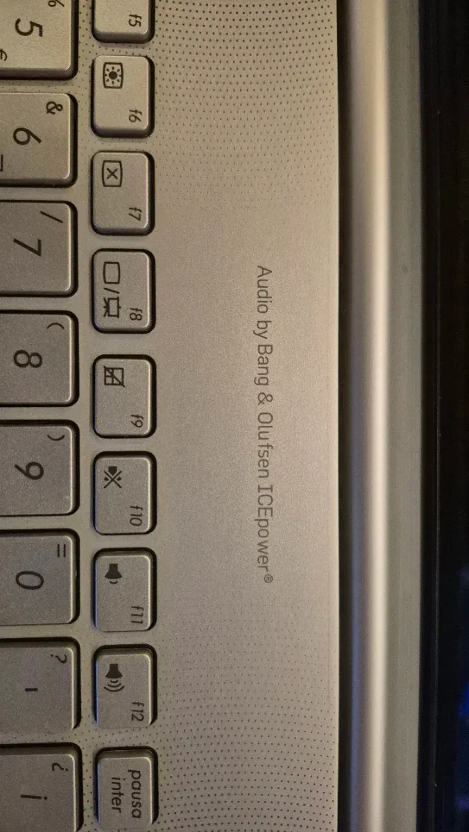 ASUS N550JV i7 16GB RAM 1TB SSD en perfecto estado afbeelding 4