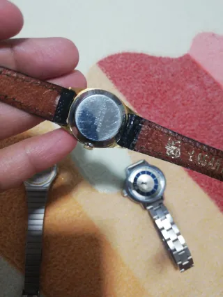 Relojes Radian Oro y Plata