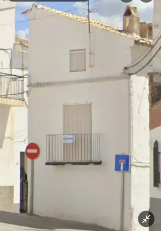 Urge!! Casa Quesada.Tejado y 5 ventanas arregladas