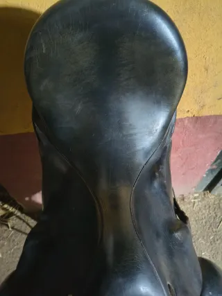Silla de montar inglesa asiento profundo