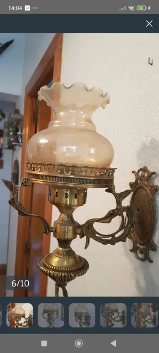 Aplique de pared dorado y transparente
