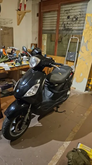Piaggio Fly 50cc 2T