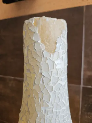 Lampada decorativa in vetro e plastica