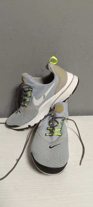 Nike Presto Fly Gris