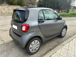 smart fortwo 2021
