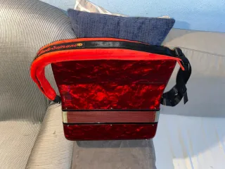 Acordeón Paolo Soprani 80 Bajos