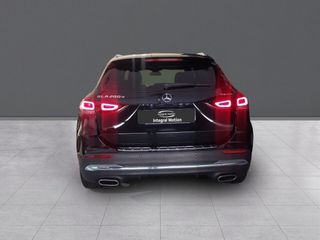 Mercedes GLA GLA 200 D 4MATIC