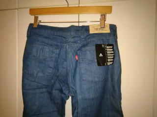 Levi's Talla S con etiqueta
