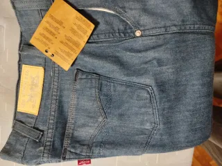 Levi's Talla S con etiqueta